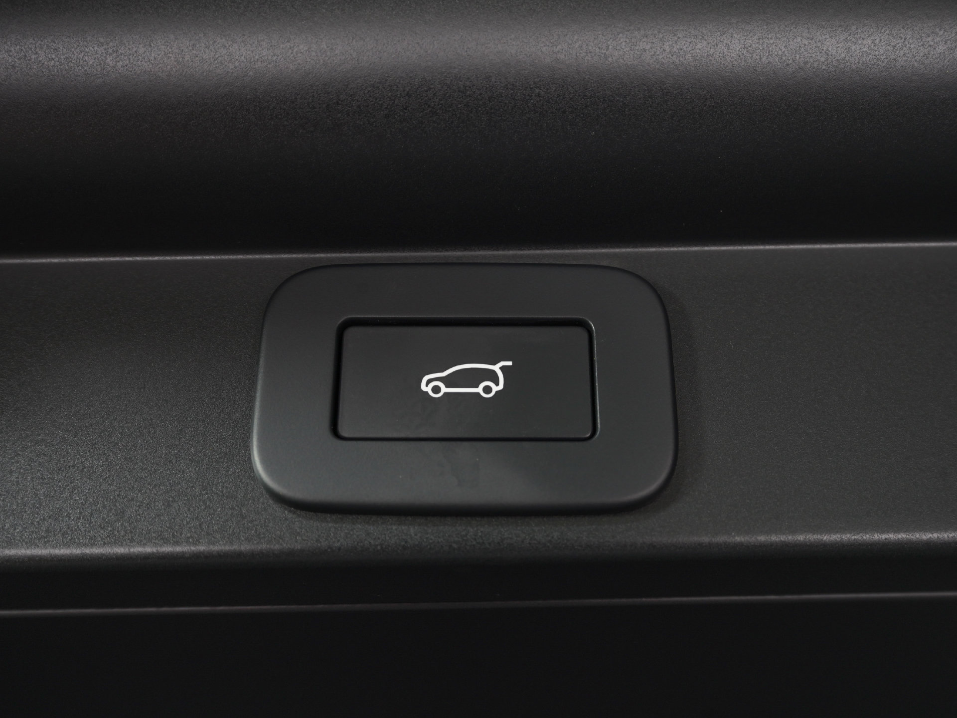 Used 2025 Land Rover Range Rover SE AWD/4WD image 12
