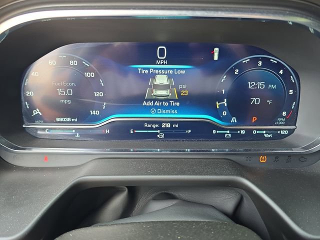 Used 2024 Chevrolet Suburban Premier image 28