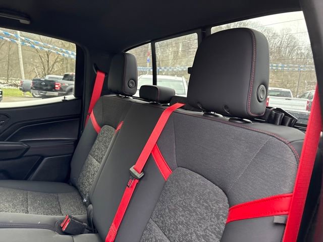 Used 2024 Chevrolet Colorado Z71 w/ Z71 Convenience Package 2 image 8