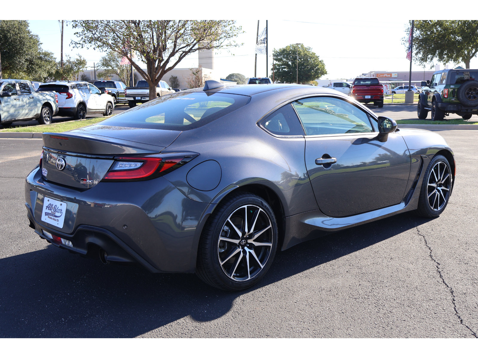 Used 2022 Toyota GR86 RWD image 10