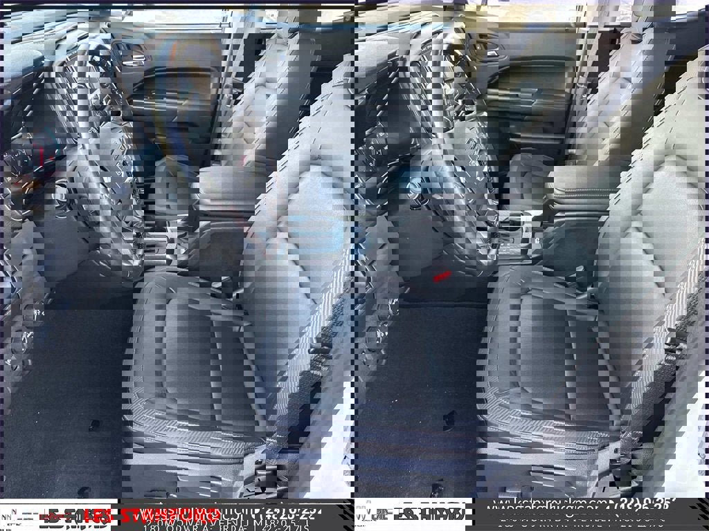 Certified 2022 GMC Canyon AT4 w/ Trailering Package image 20