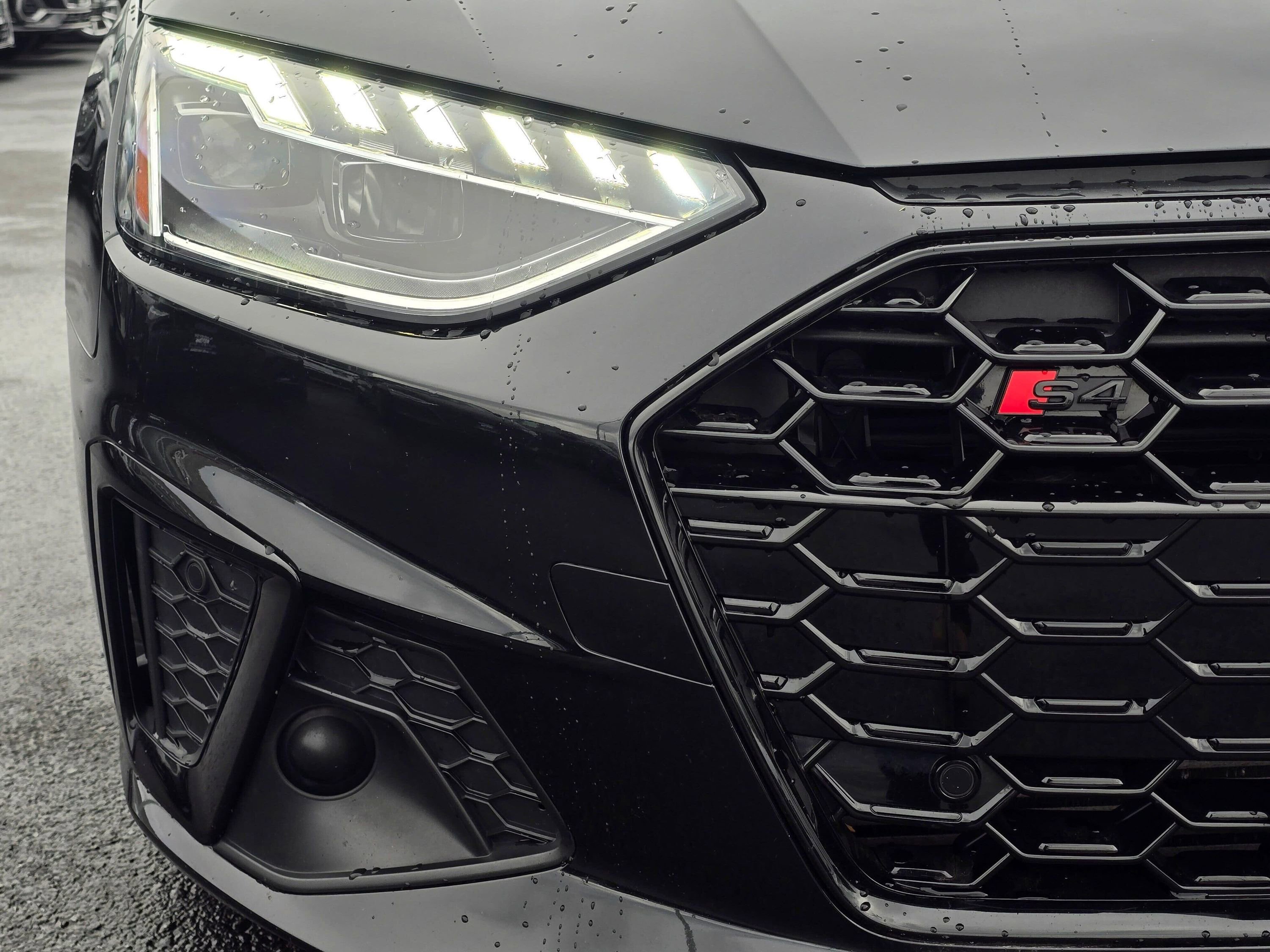 Used 2023 Audi S4 Premium Plus w/ Premium Plus Package image 31