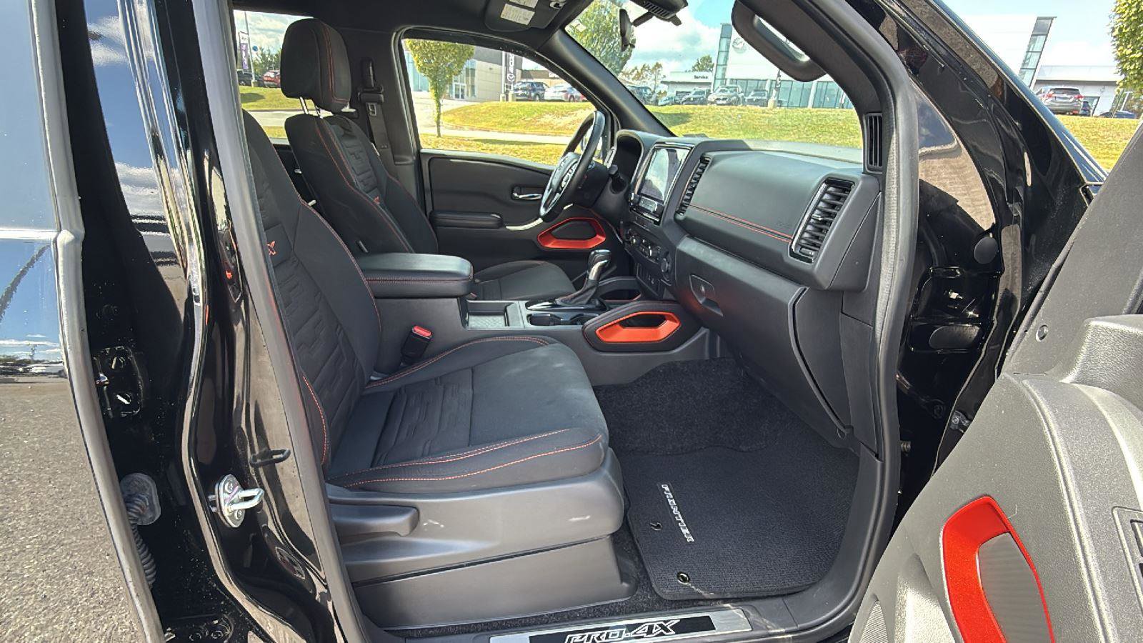 Used 2023 Nissan Frontier PRO-4X w/ Tow Package image 21