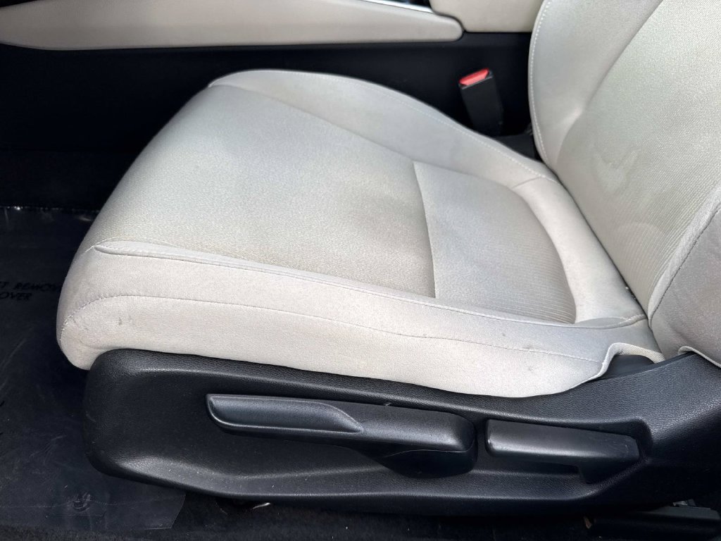 Used 2020 Honda Accord LX image 24