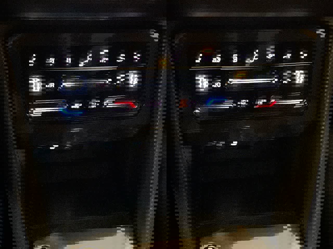 Used 2024 Volkswagen Tiguan SE image 18