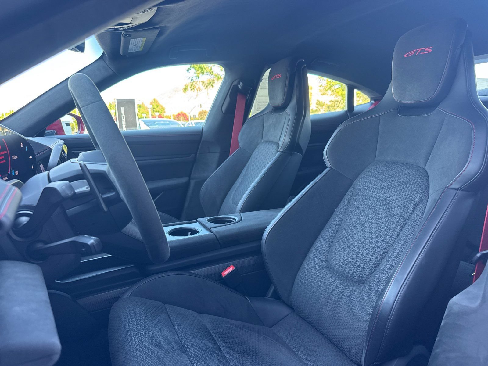 Certified 2025 Porsche Taycan GTS AWD/4WD image 6