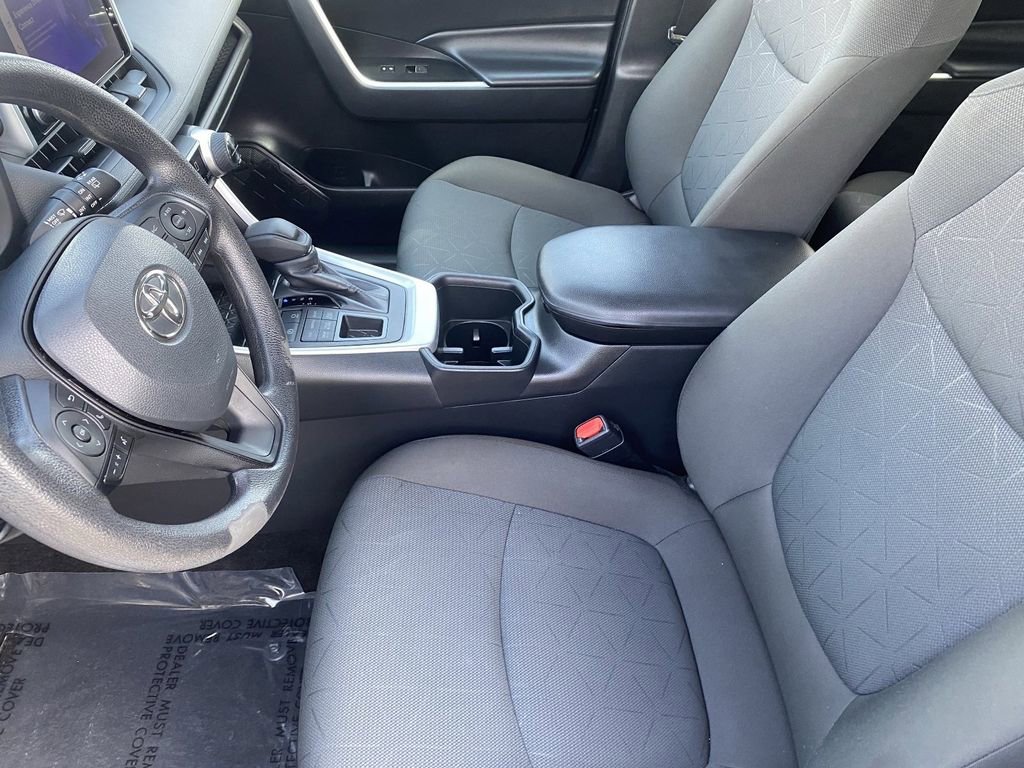 Certified 2024 Toyota RAV4 XLE AWD/4WD image 22