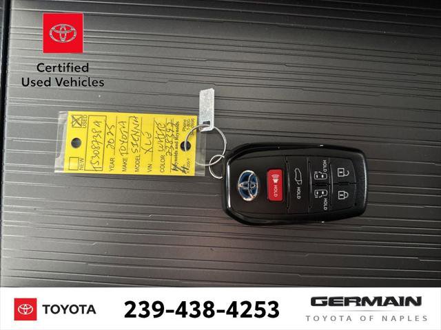 Certified 2025 Toyota Sienna XLE image 22