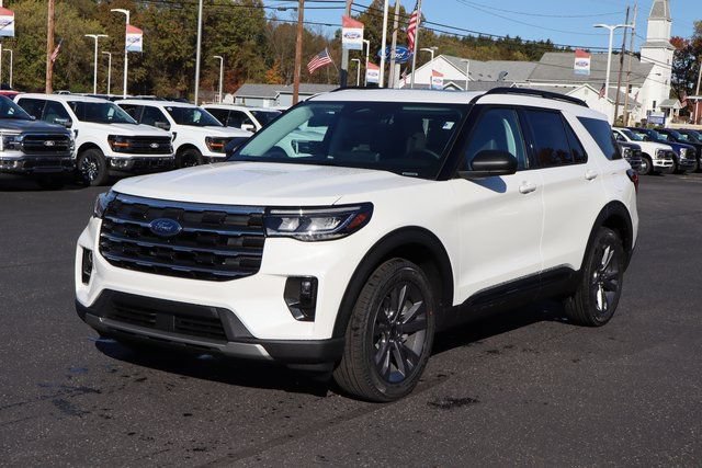 New 2026 Ford Explorer Active w/ Active Comfort Package AWD/4WD image 17