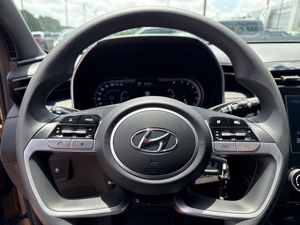 Used 2023 Hyundai Santa Cruz SE AWD/4WD image 22