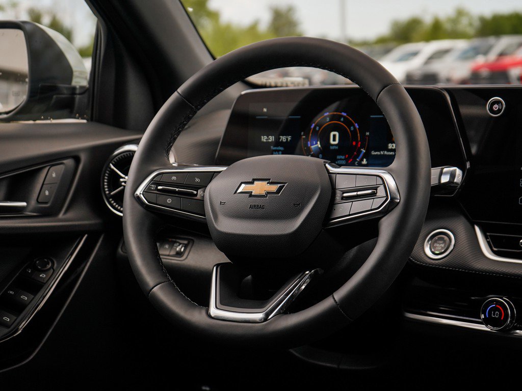 New 2026 Chevrolet Equinox LT w/ Convenience Package II image 15