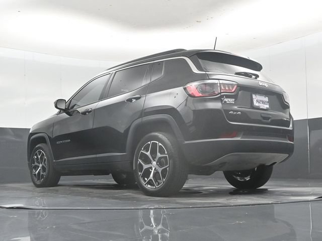 Used 2024 Jeep Compass Limited AWD/4WD image 49