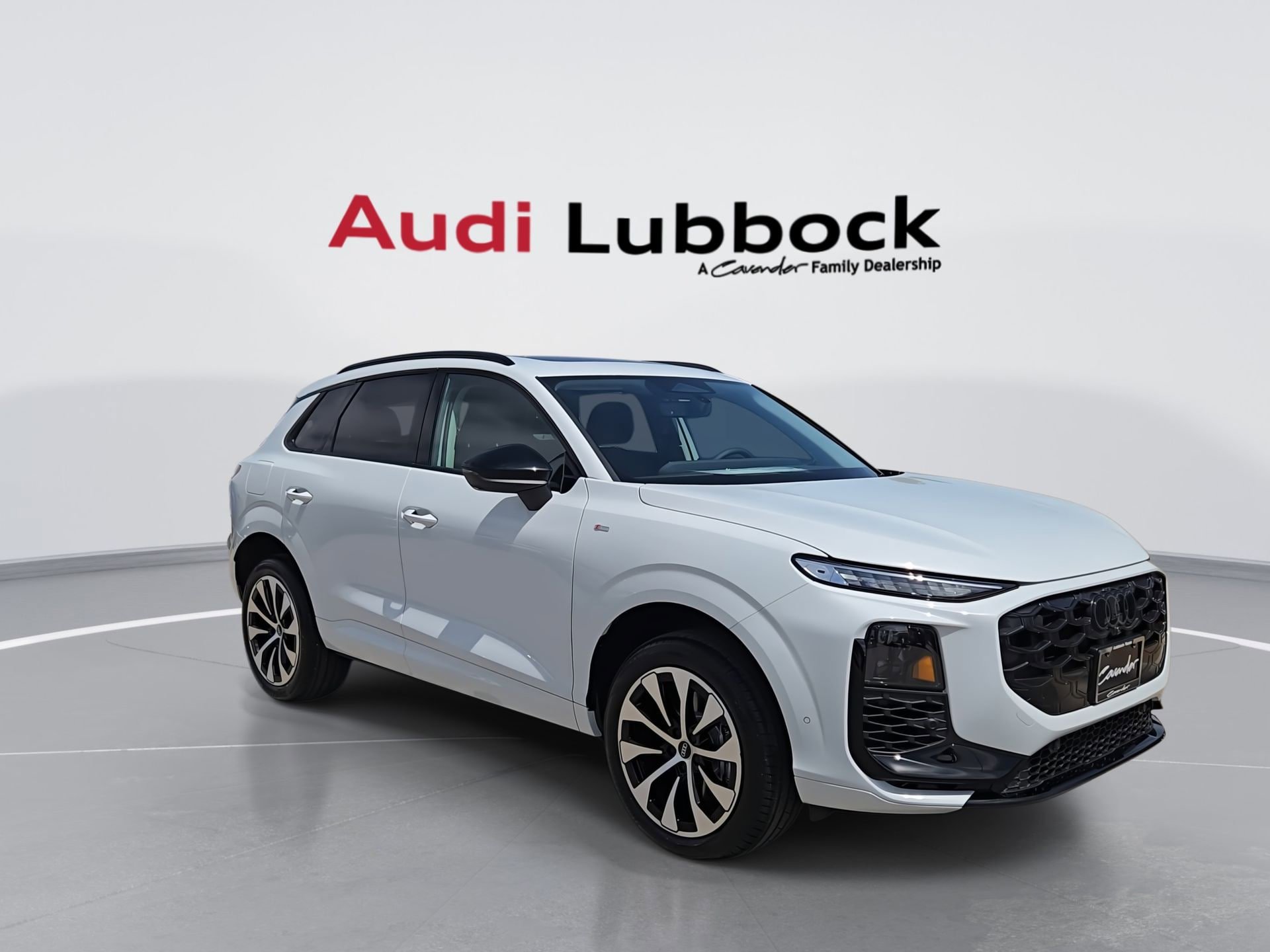 New 2026 Audi Q3 quattro 2.0T AWD/4WD image 2