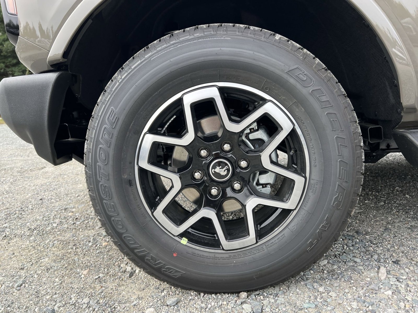 New 2025 Ford Bronco Outer Banks image 12