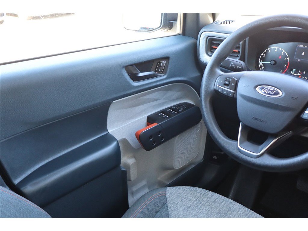 Used 2022 Ford Maverick XLT image 22