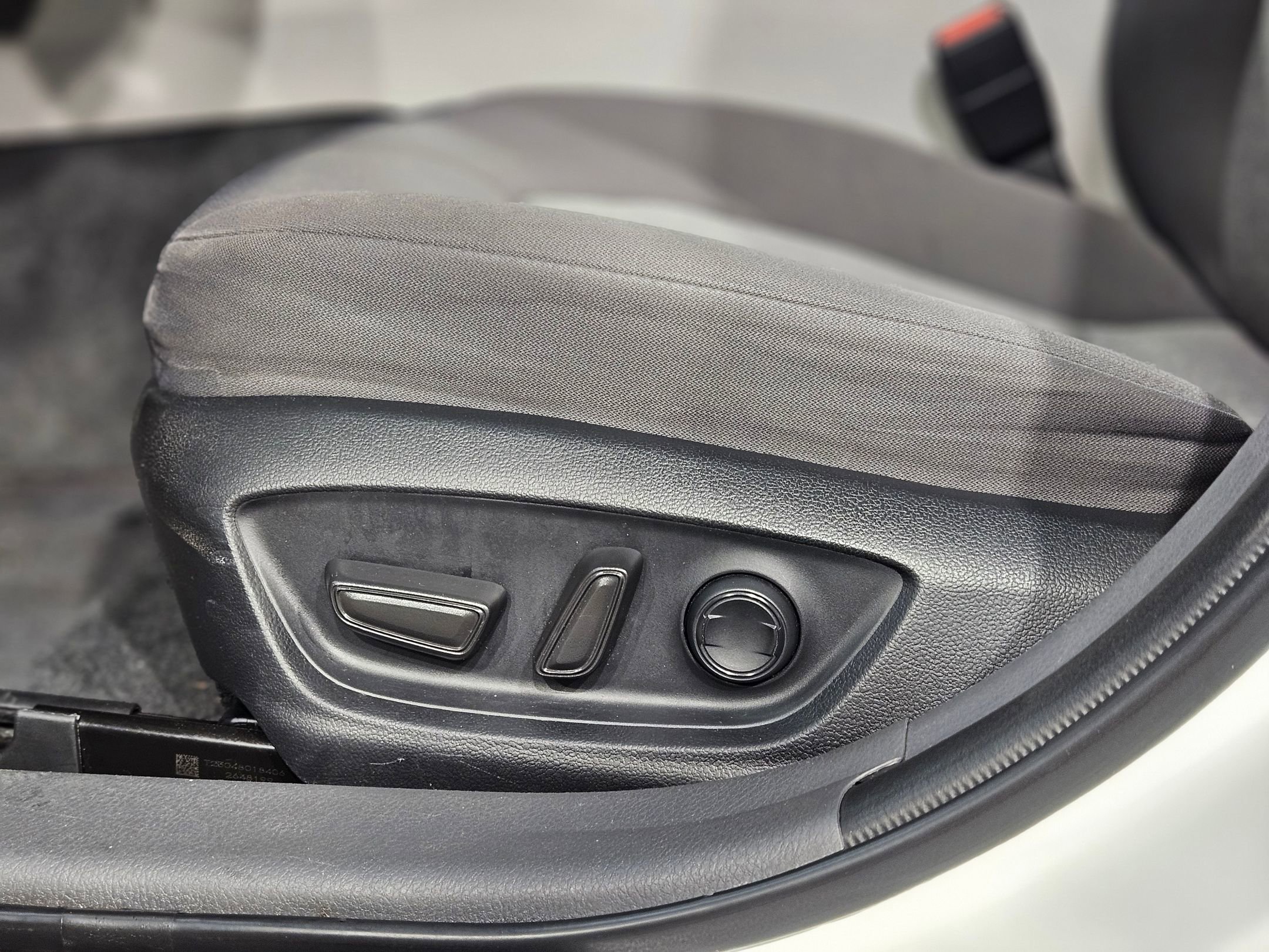 Used 2023 Toyota Camry LE image 22