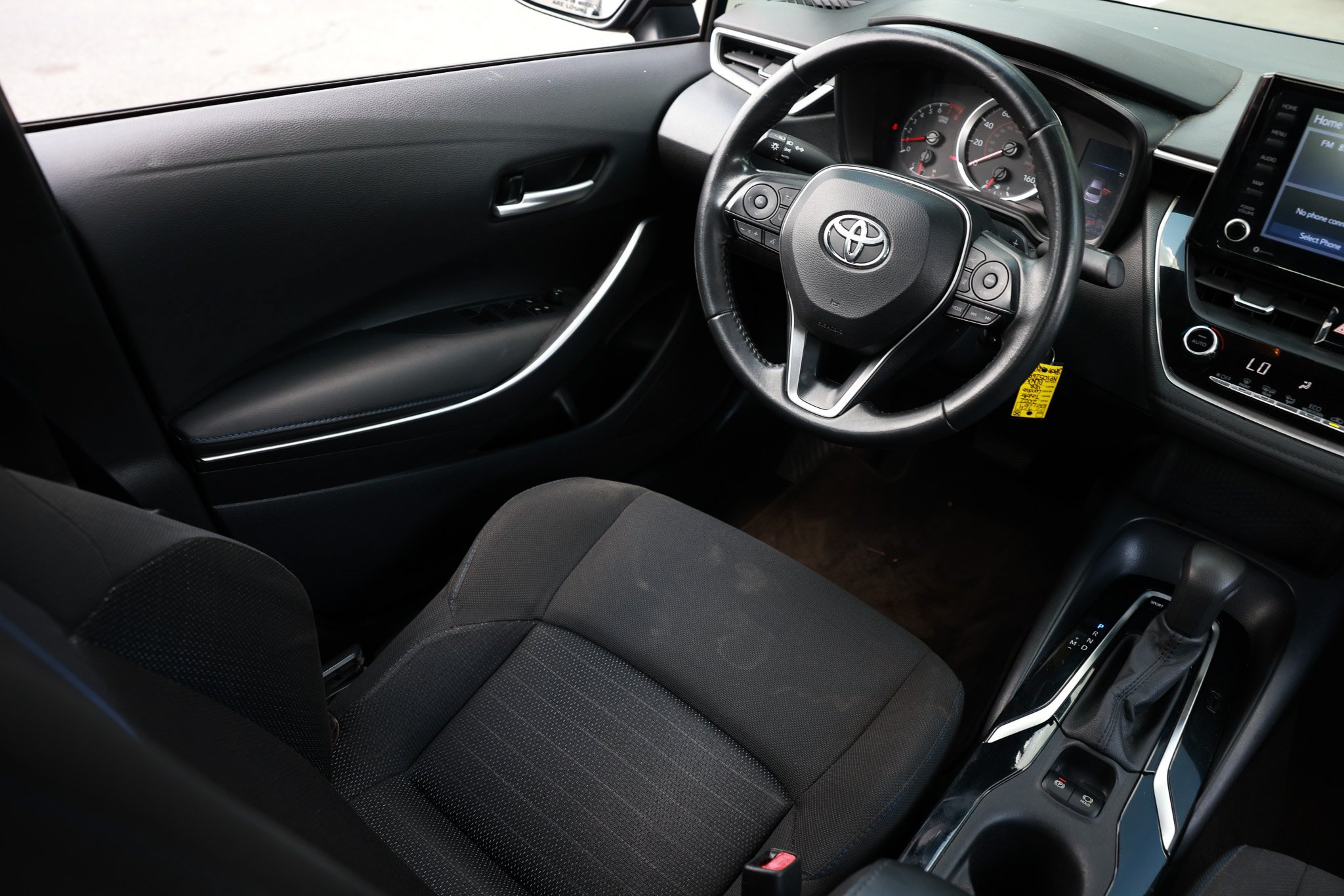 Used 2022 Toyota Corolla SE FWD image 24