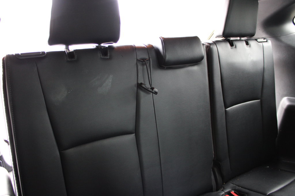 Used 2025 Toyota Highlander XSE AWD/4WD image 29
