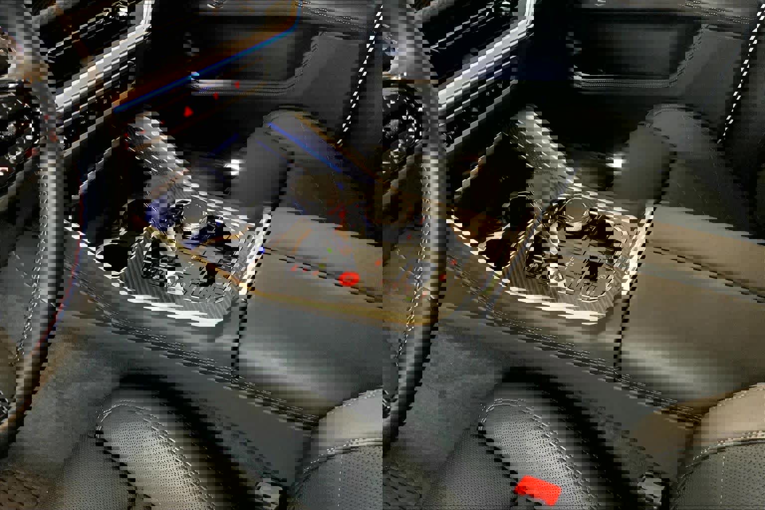 Used 2025 BMW XM image 16