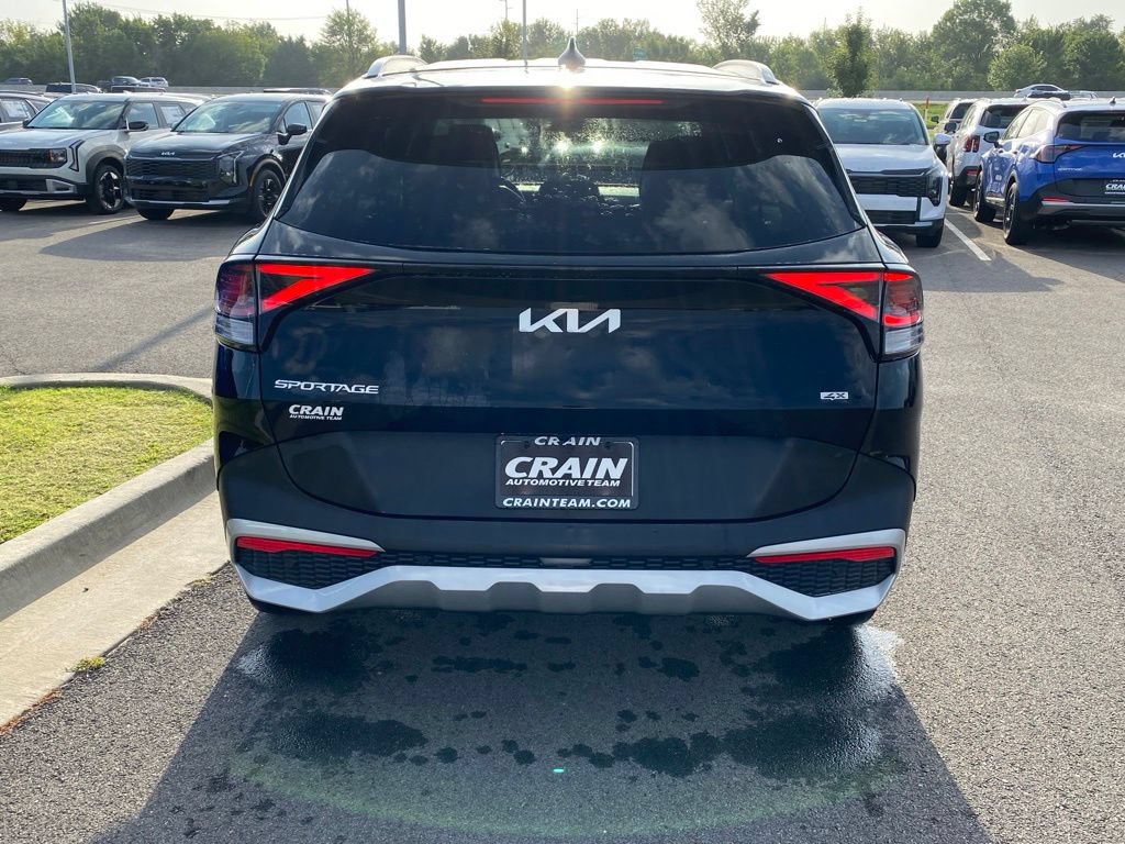 Certified 2024 Kia Sportage EX AWD/4WD image 6