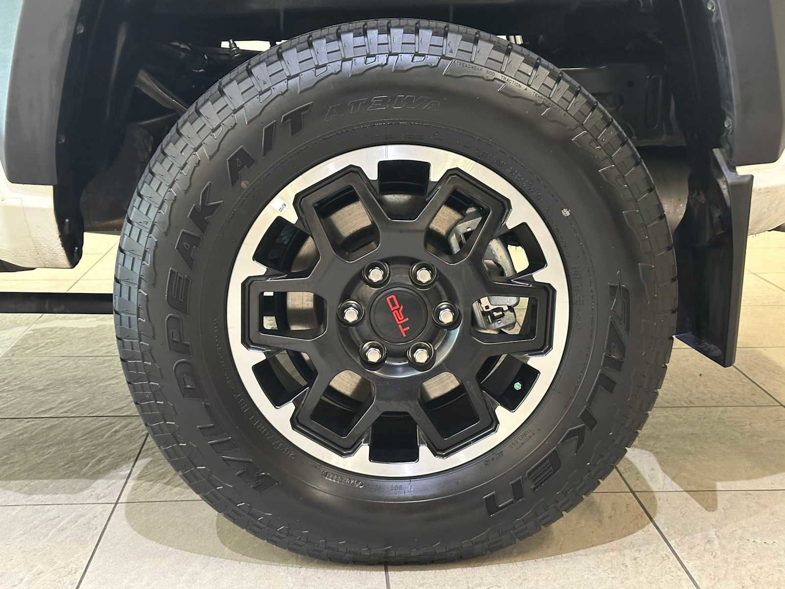 Certified 2024 Toyota Tacoma TRD Off-Road w/ TRD Off Road Upgrade Package AWD/4WD image 8
