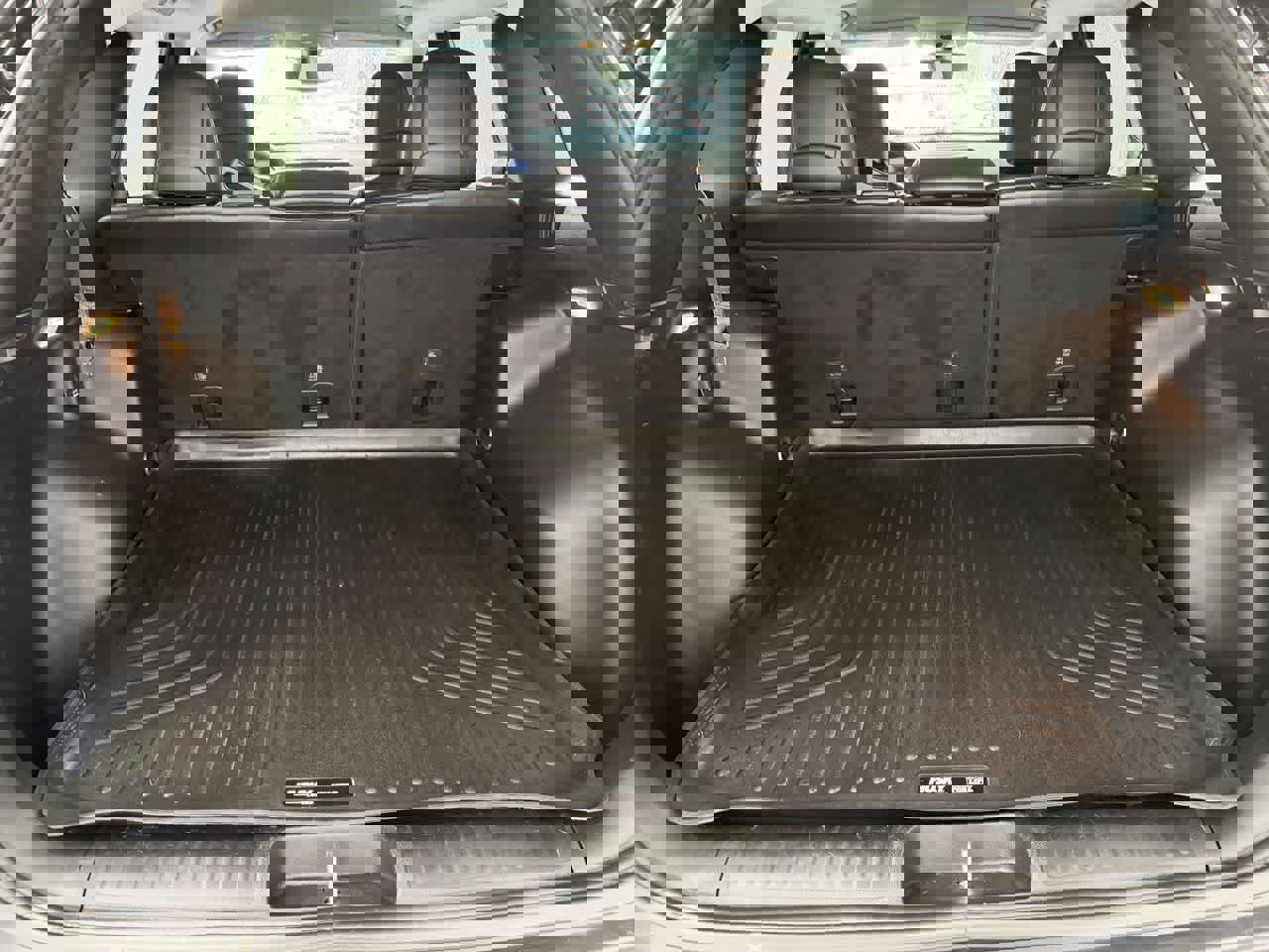 Used 2019 Jeep Cherokee Limited image 5