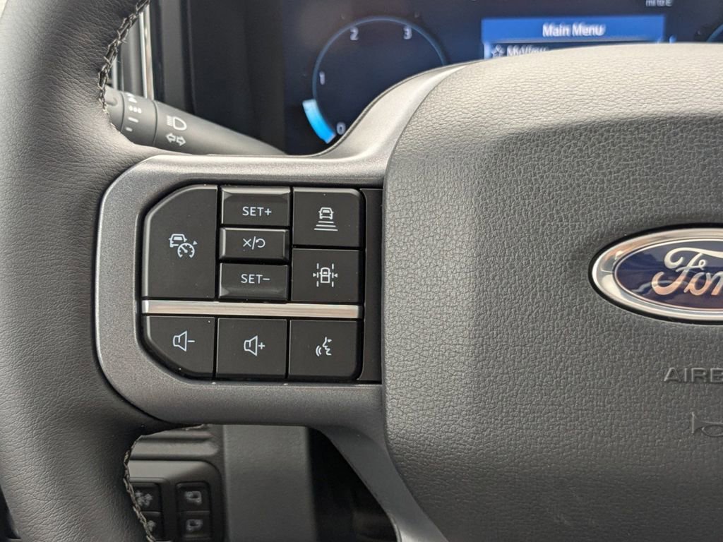 New 2025 Ford F350 Lariat w/ Lariat Ultimate Package image 28