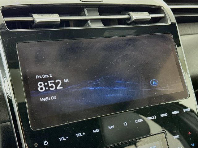 Certified 2022 Hyundai Santa Cruz Limited AWD/4WD image 18