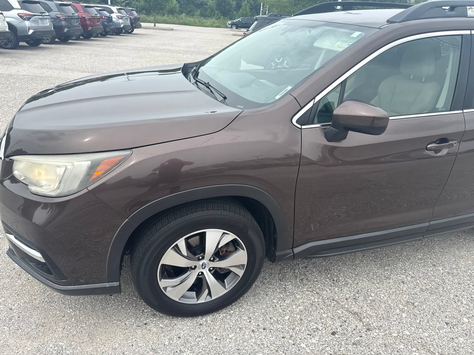 Used 2019 Subaru Ascent Premium AWD/4WD image 3