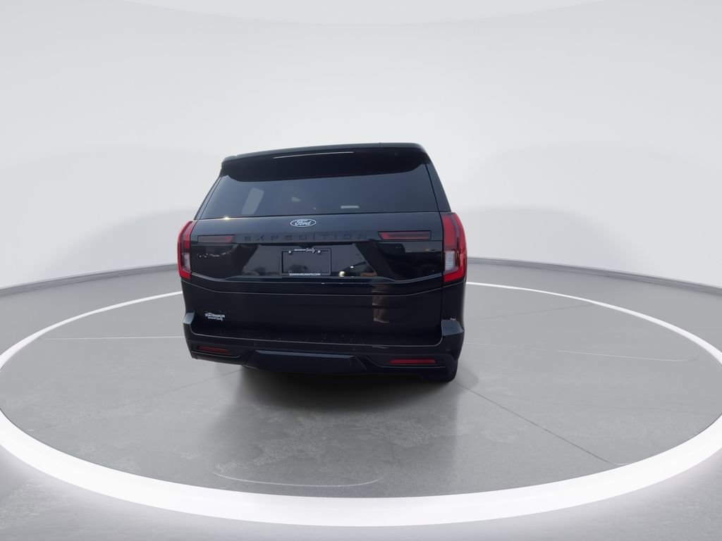 New 2026 Ford Expedition Platinum image 7