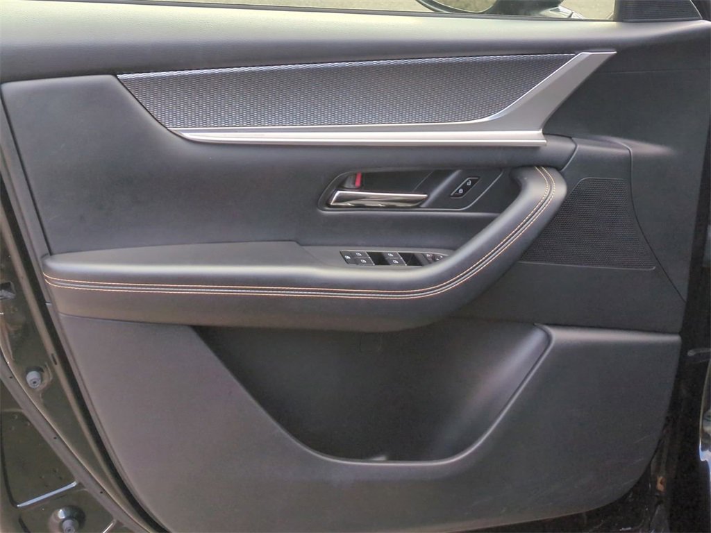 Used 2024 MAZDA CX-90 3.3 Turbo w/ Preferred Plus image 11