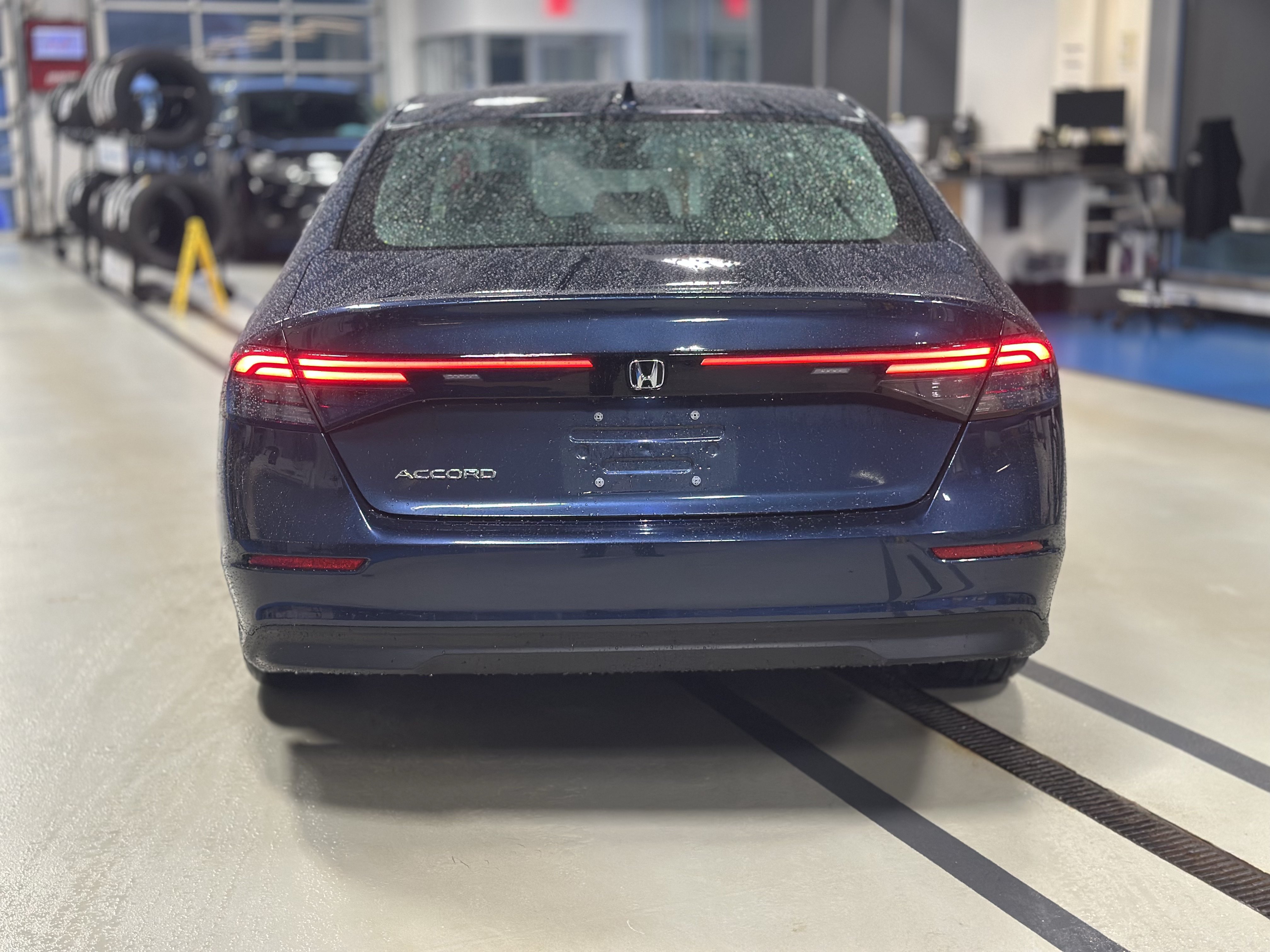 Used 2024 Honda Accord EX image 6