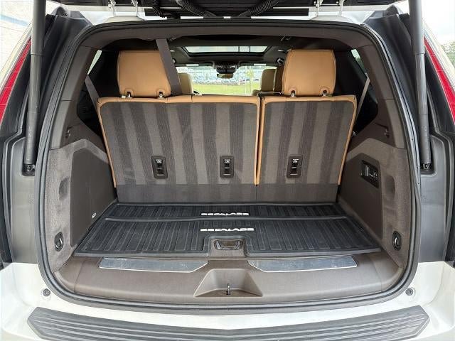 Certified 2023 Cadillac Escalade Premium Luxury RWD image 18
