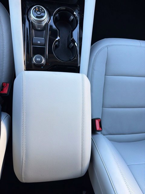 Certified 2026 Ford Explorer Platinum w/ LUX Leather Package AWD/4WD image 29