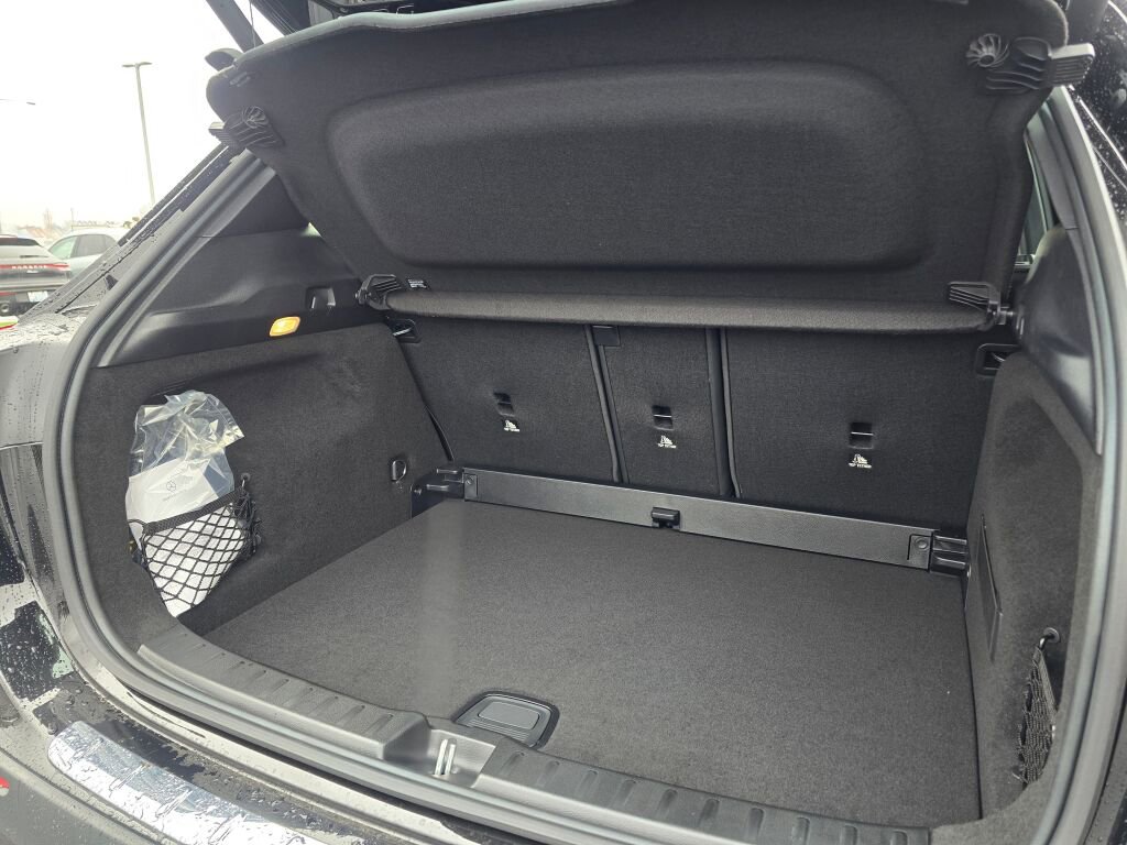 New 2026 Mercedes-Benz GLA 35 AMG 4MATIC image 22