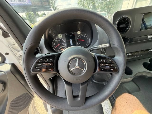 Used 2024 Mercedes-Benz Sprinter 3500 image 12