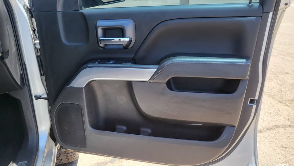 Used 2018 Chevrolet Silverado 1500 LT w/ All Star Edition AWD/4WD image 18