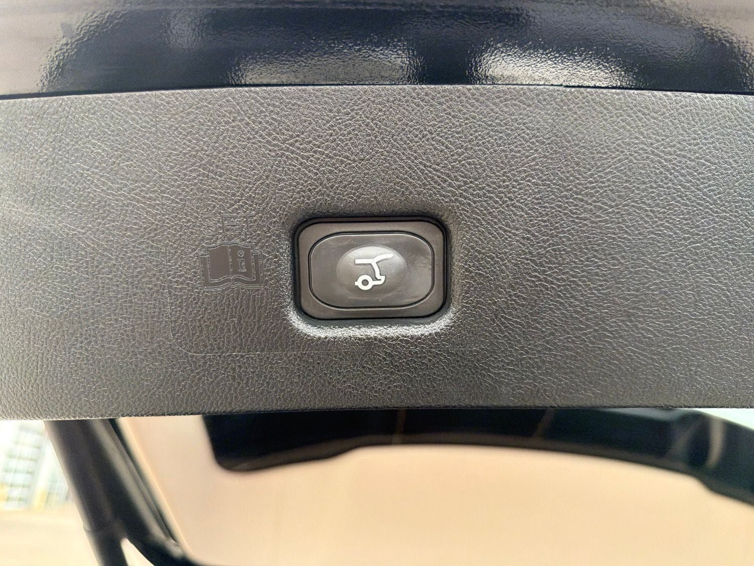 Used 2022 Lincoln Nautilus Reserve w/ Equipment Group 202A AWD/4WD image 19