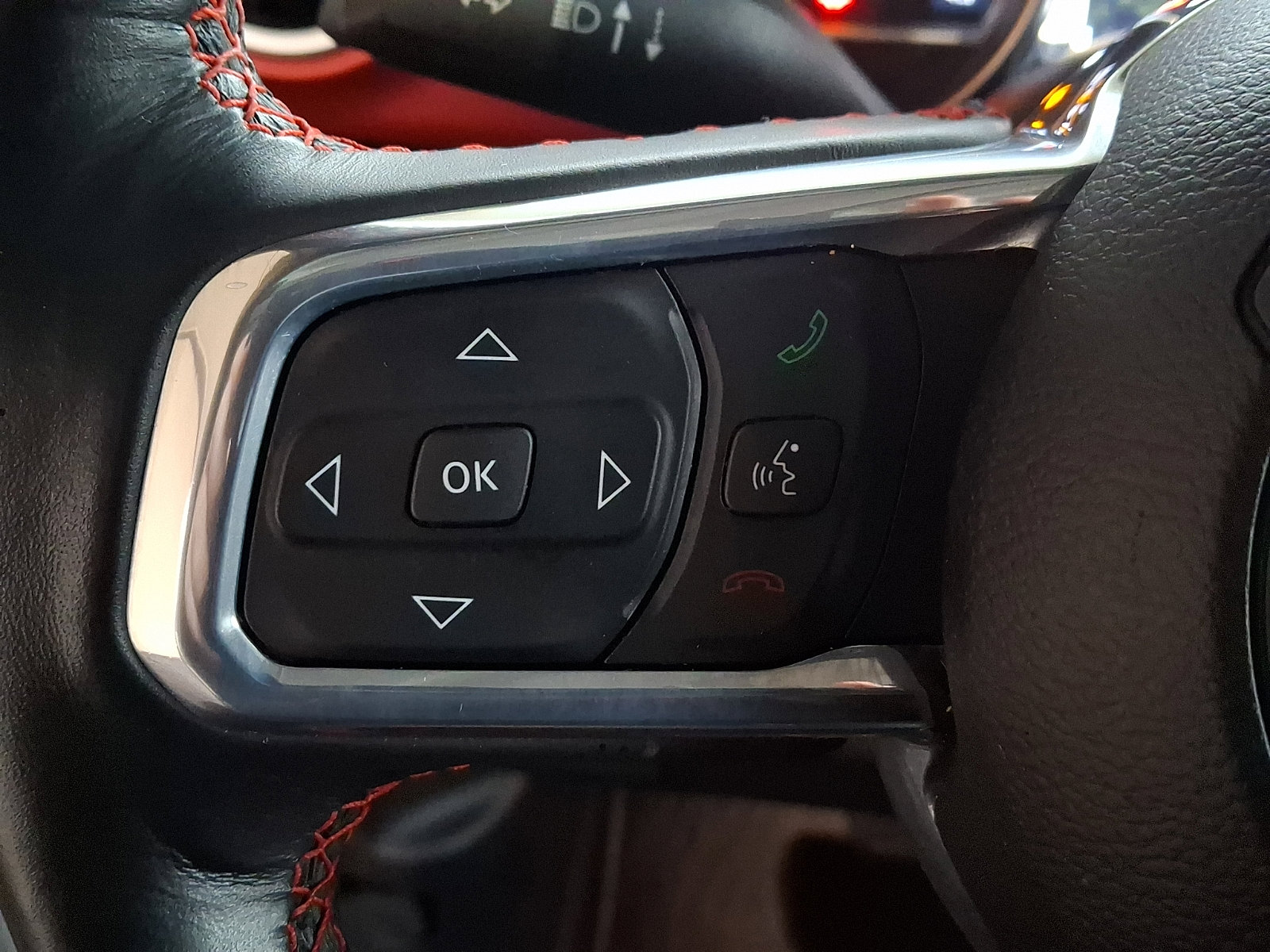 Used 2023 Jeep Gladiator Rubicon w/ Dual Top Group image 21