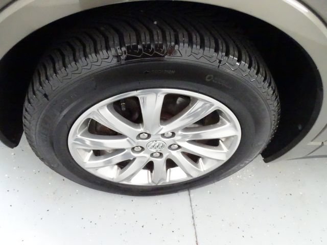 Certified 2019 Buick Envision Essence w/ LPO, Active Package AWD/4WD image 29