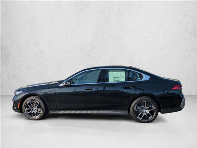 Used 2026 BMW 540i xDrive w/ Premium Package AWD/4WD image 5