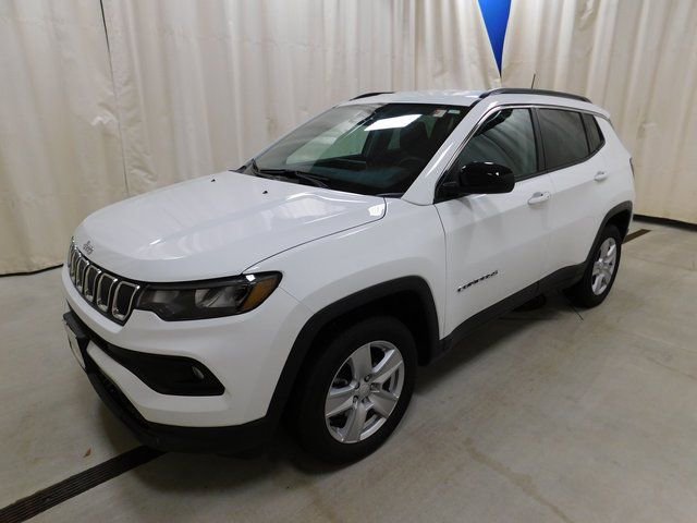 Used 2022 Jeep Compass Latitude w/ Convenience Group image 16