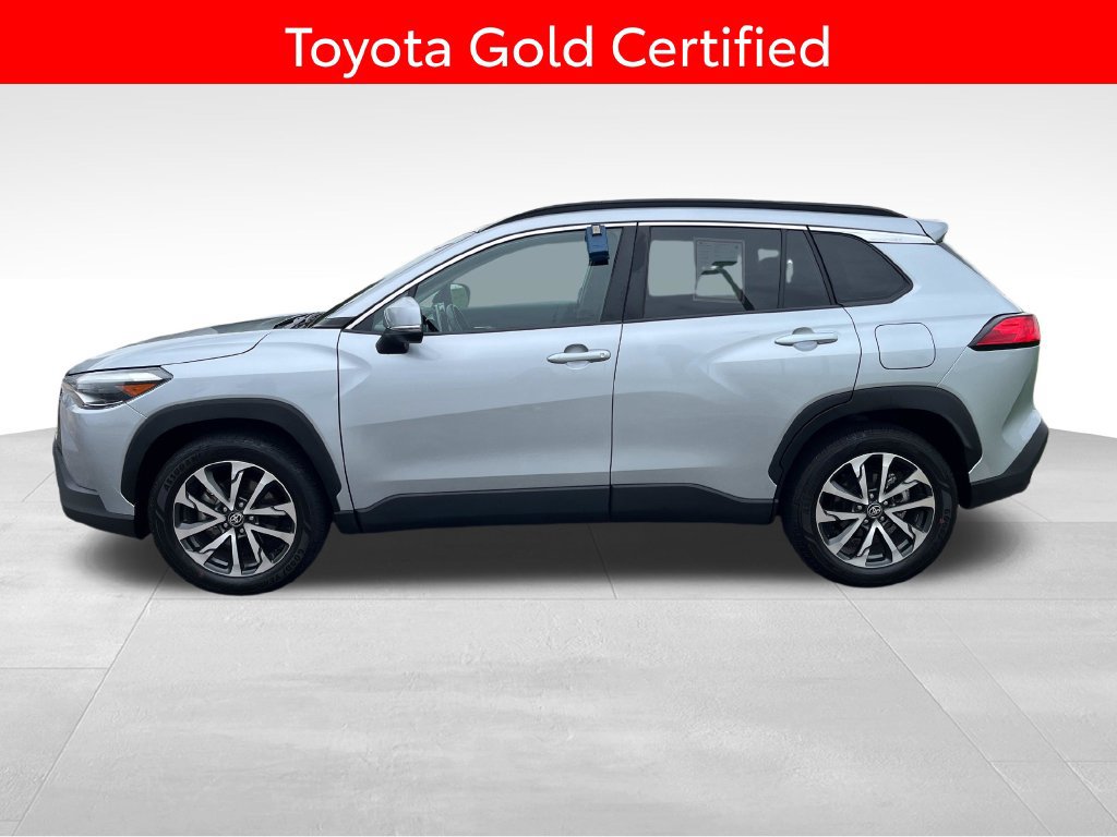 Certified 2024 Toyota Corolla Cross XLE w/ Convenience Package AWD/4WD image 2