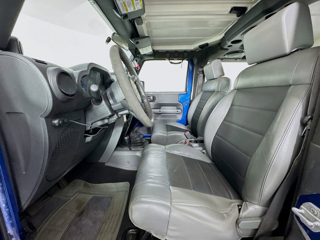 Used 2009 Jeep Wrangler X image 24