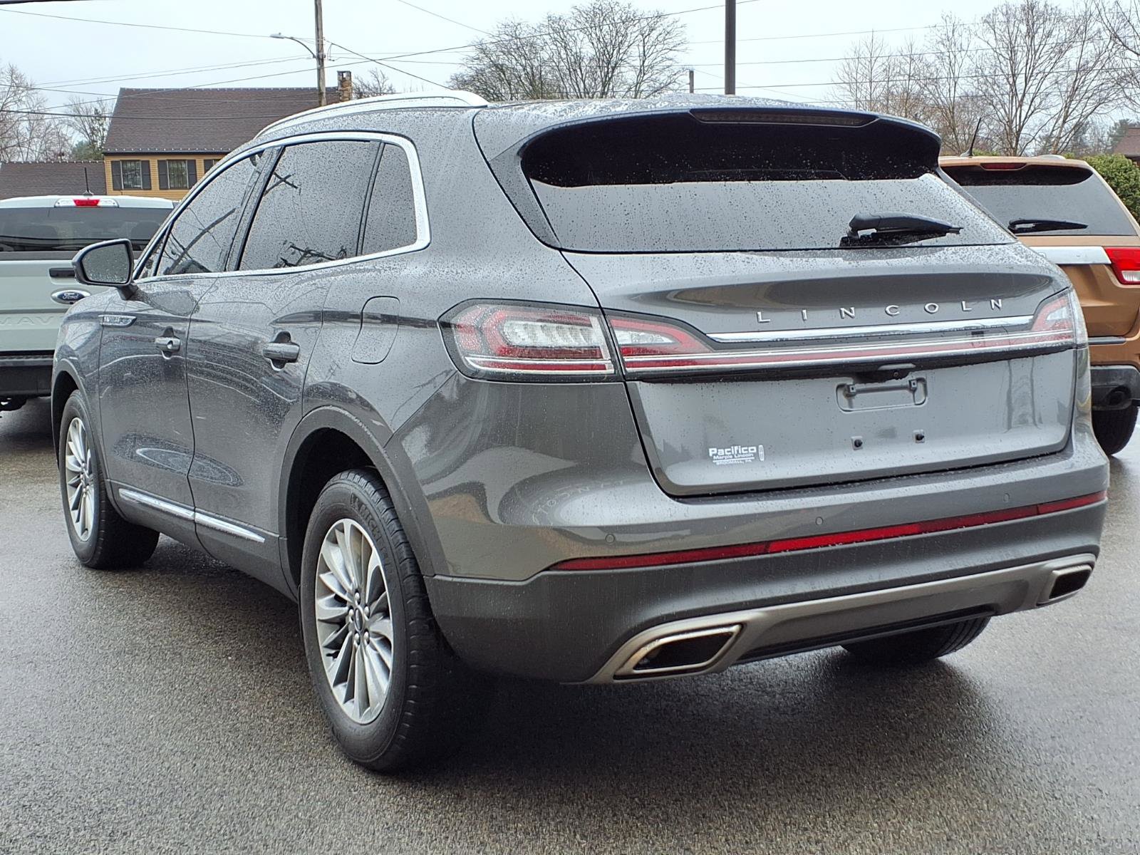 Certified 2022 Lincoln Nautilus Reserve image 6