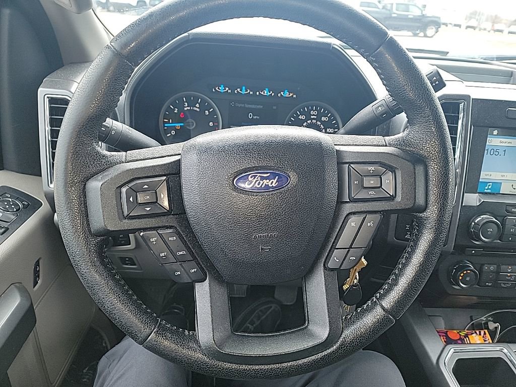 Used 2016 Ford F150 XLT w/ Equipment Group 302A Luxury image 26