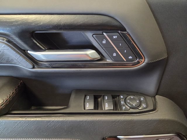 Used 2024 GMC Sierra 2500 AT4X AWD/4WD image 27