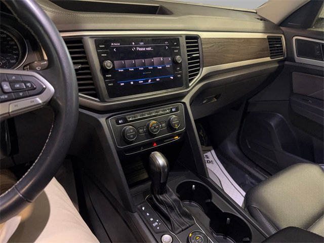 Used 2021 Volkswagen Atlas SE image 17