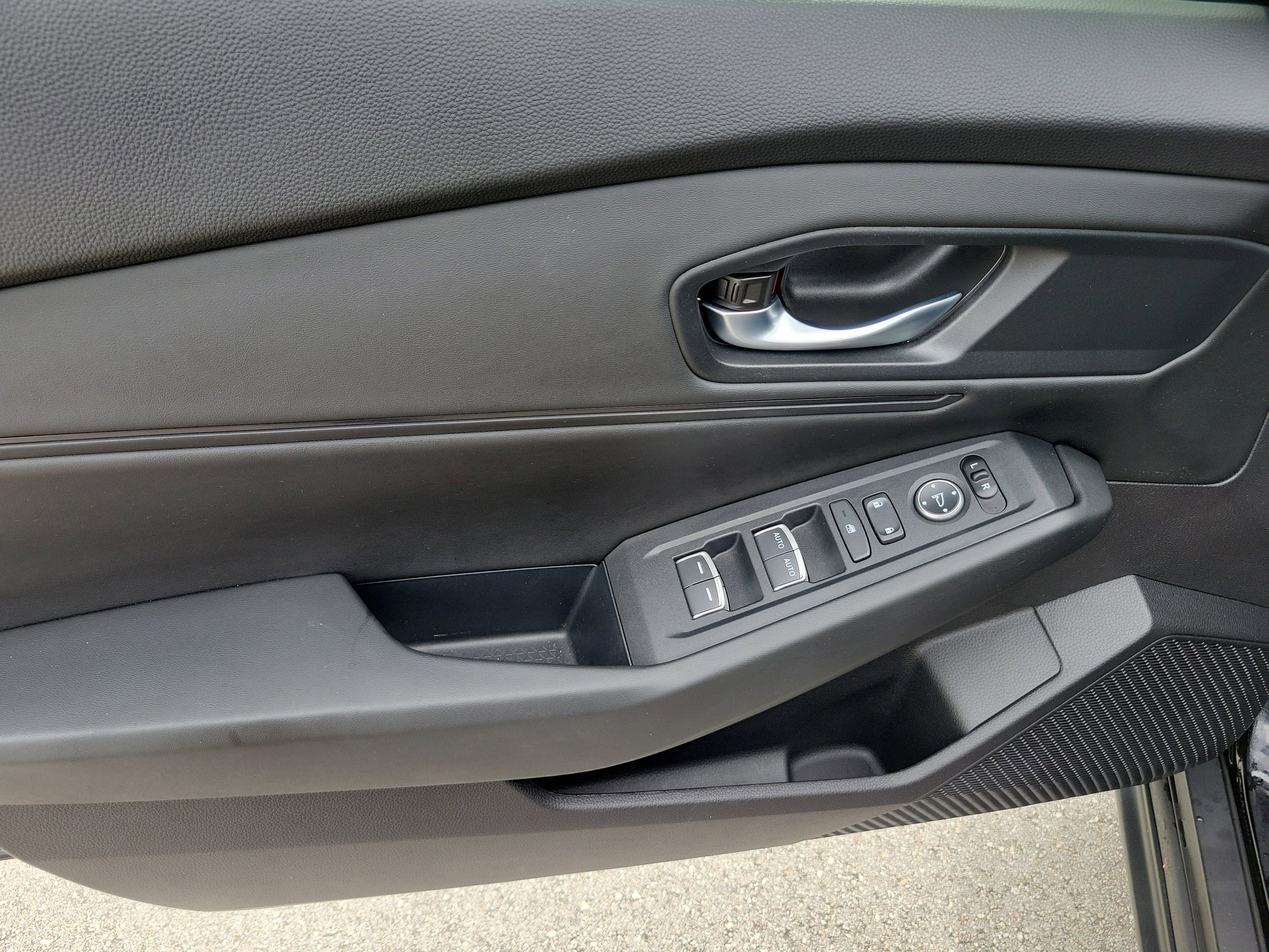 Used 2025 Honda Accord SE image 19