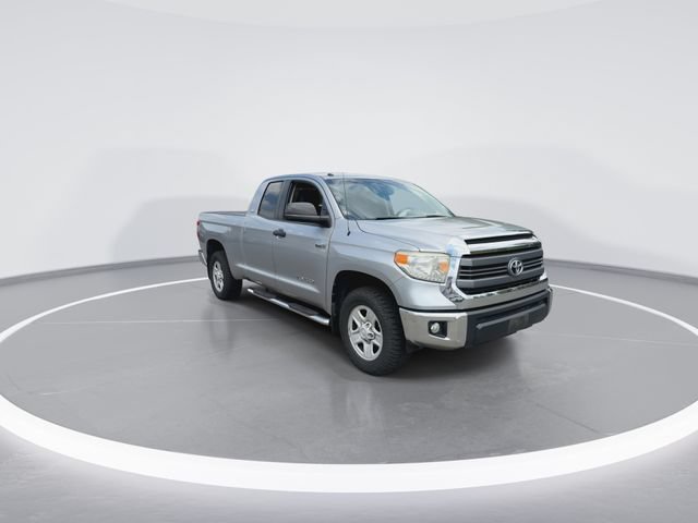 Used 2014 Toyota Tundra SR5 w/ SR5 Upgrade Package RWD image 3